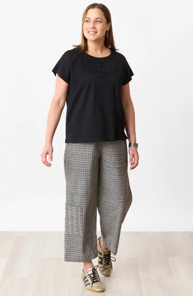 Kesari Pull-On Cargo Crop Pant - Grey