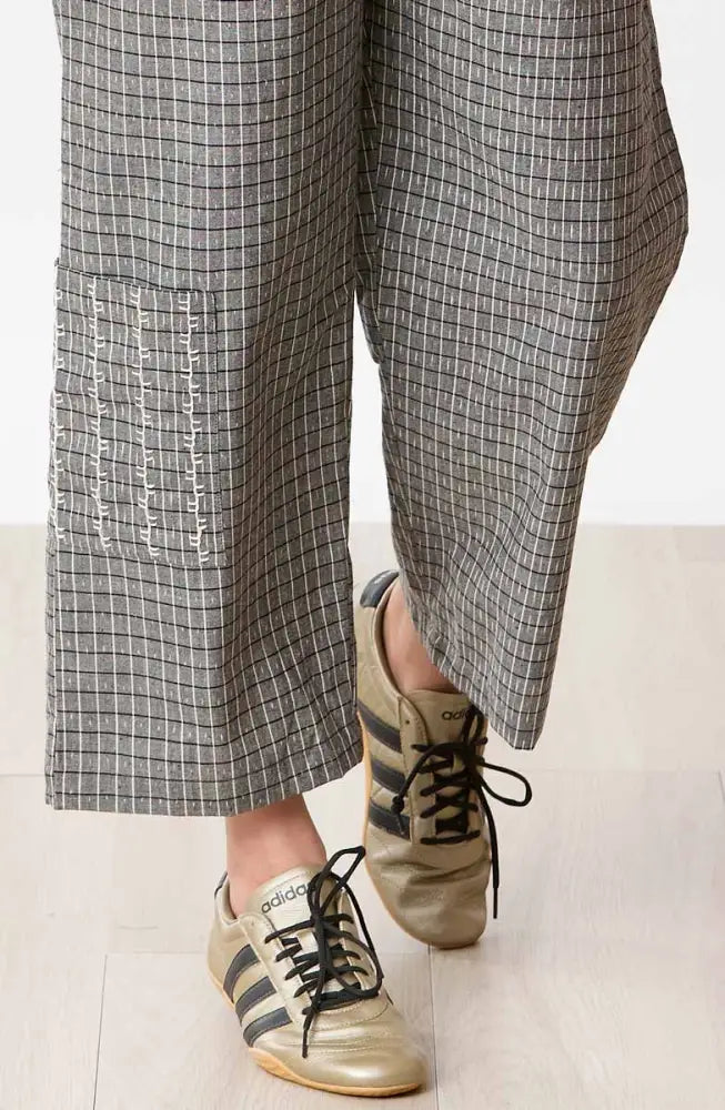 Kesari Pull-On Cargo Crop Pant - Grey